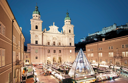 Weihnachtsmarkt mit Aussteller | Salzburg